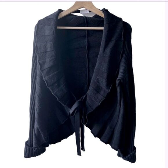 Valentino Sweaters - Valentino Black Roma Virgin Wool Cardigan Size 10 Front Tie Quiet Luxury Couture